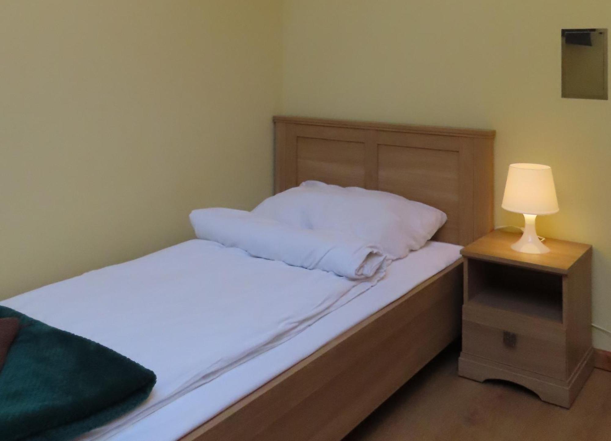 Hotel Dobry Zakatek Dom Rekolekcyjny Konstancin-Jeziorna Esterno foto