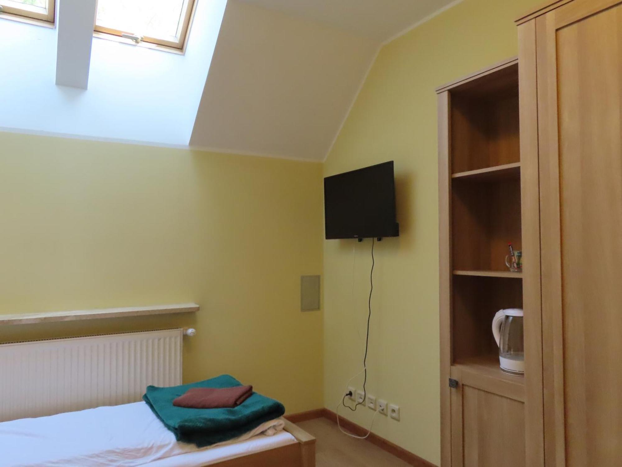 Hotel Dobry Zakatek Dom Rekolekcyjny Konstancin-Jeziorna Esterno foto