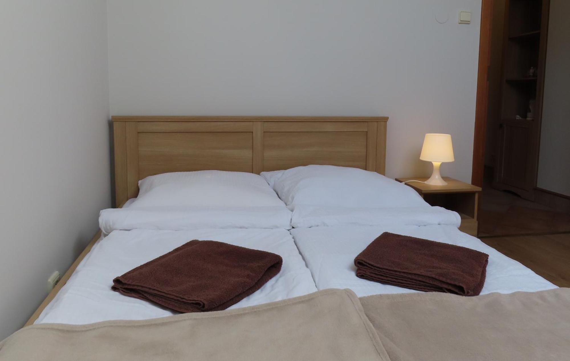 Hotel Dobry Zakatek Dom Rekolekcyjny Konstancin-Jeziorna Esterno foto