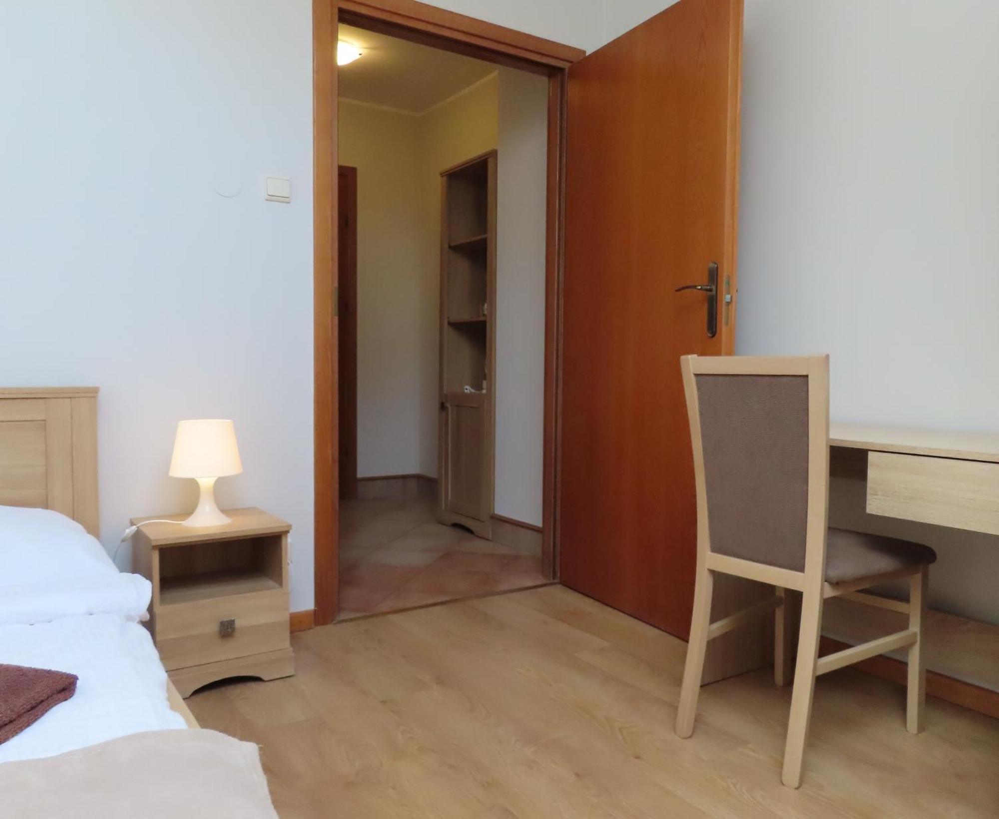Hotel Dobry Zakatek Dom Rekolekcyjny Konstancin-Jeziorna Esterno foto