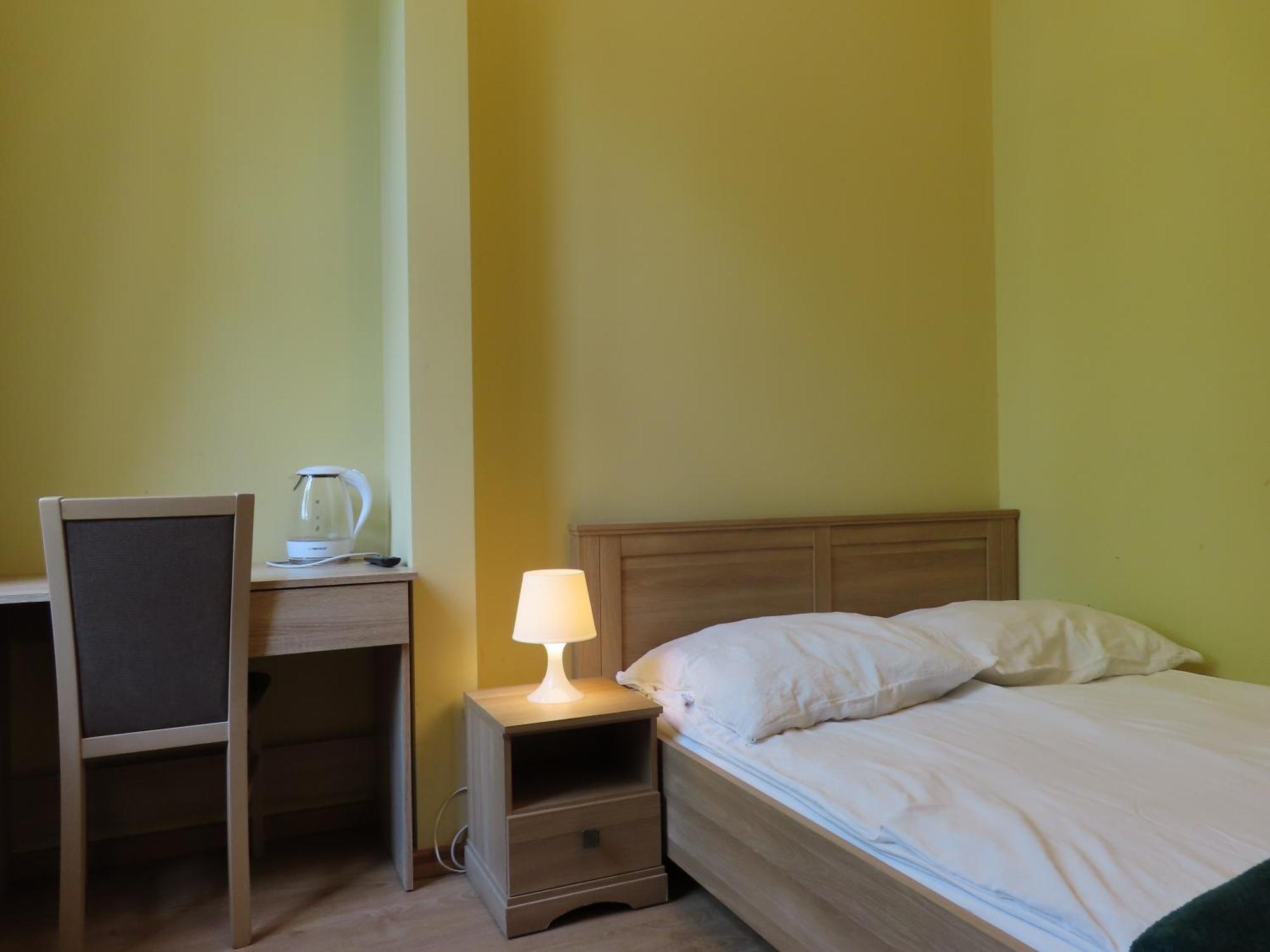 Hotel Dobry Zakatek Dom Rekolekcyjny Konstancin-Jeziorna Esterno foto