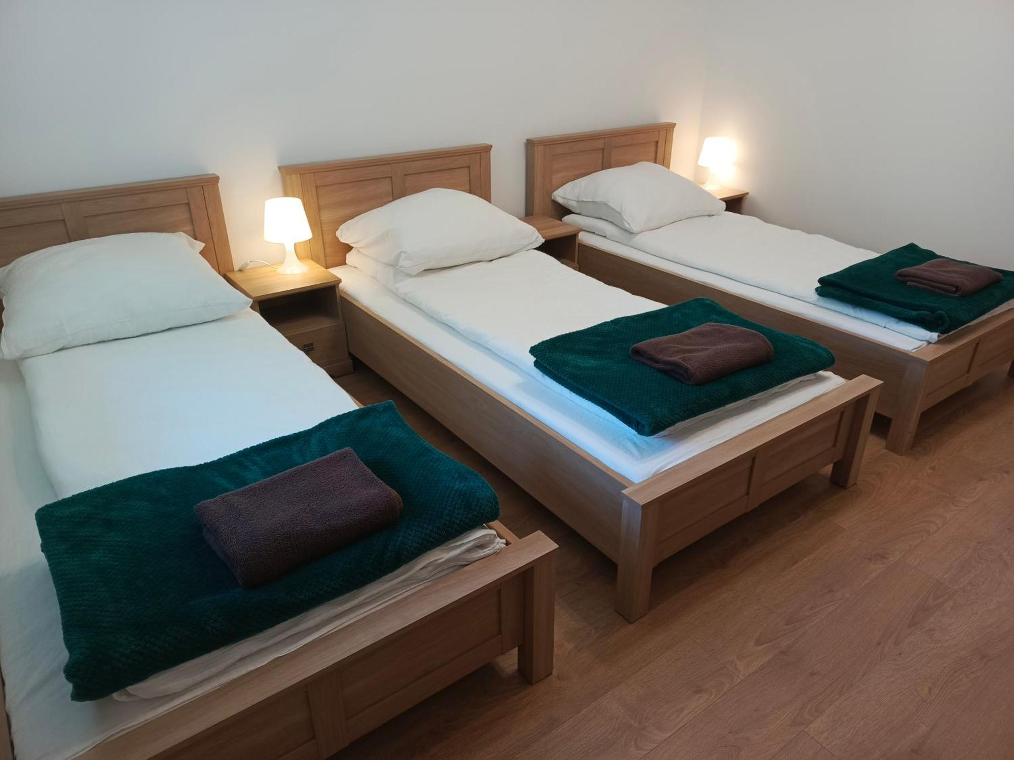 Hotel Dobry Zakatek Dom Rekolekcyjny Konstancin-Jeziorna Esterno foto